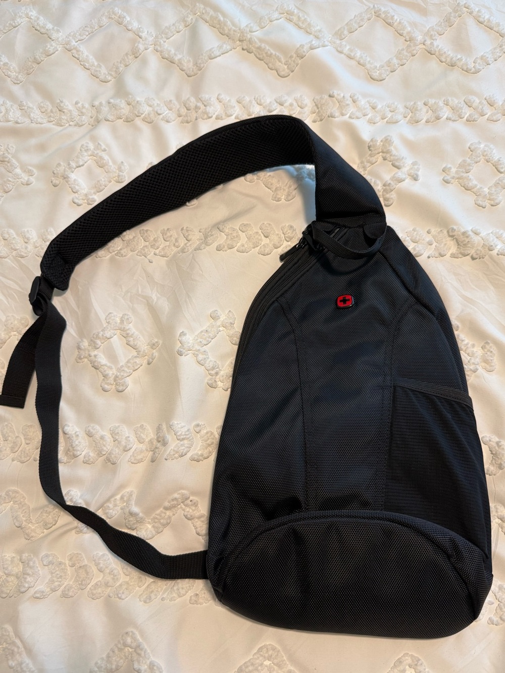 Wenger Black Sling Bag - Compact Everyday Carry